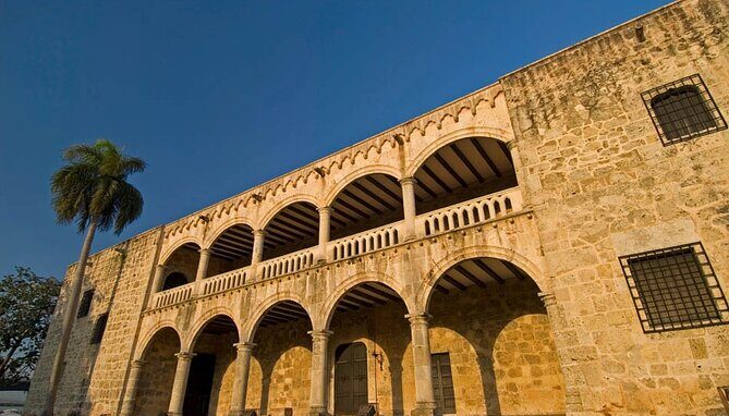 Guided Santo Domingo city tour, showcasing historic landmarks, vibrant streets, and colonial architecture, including key attractions like the Zona Colonial, Cathedral of Santa María la Menor, and local markets, offering an immersive exploration of the capital's rich cultural heritage.