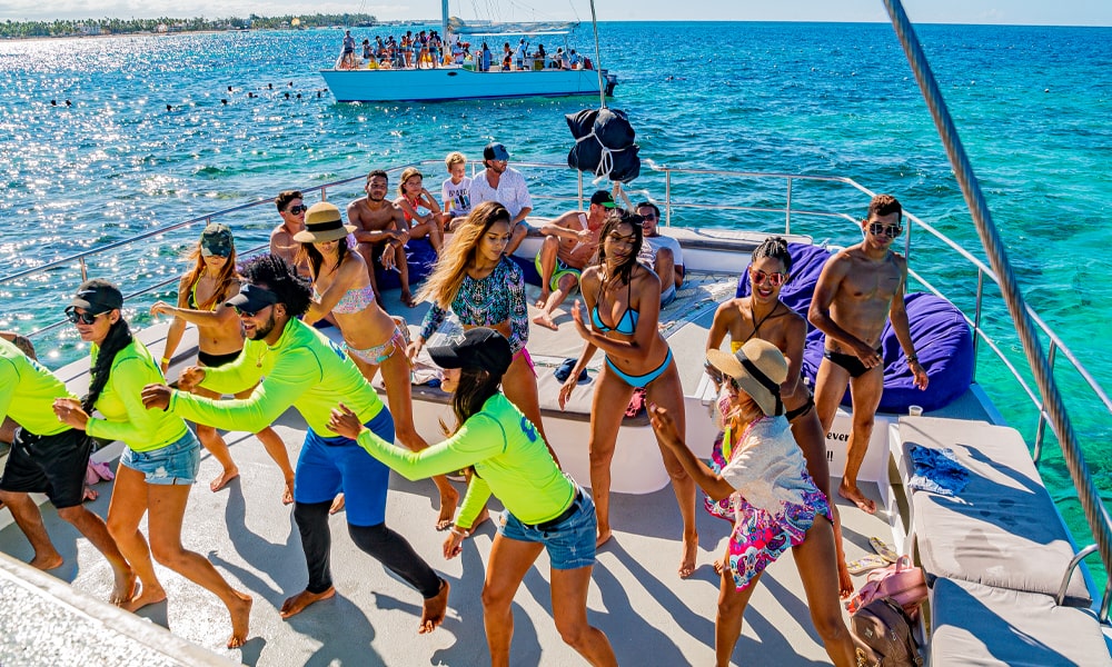 Party Boat & Snorkeling in Punta Cana