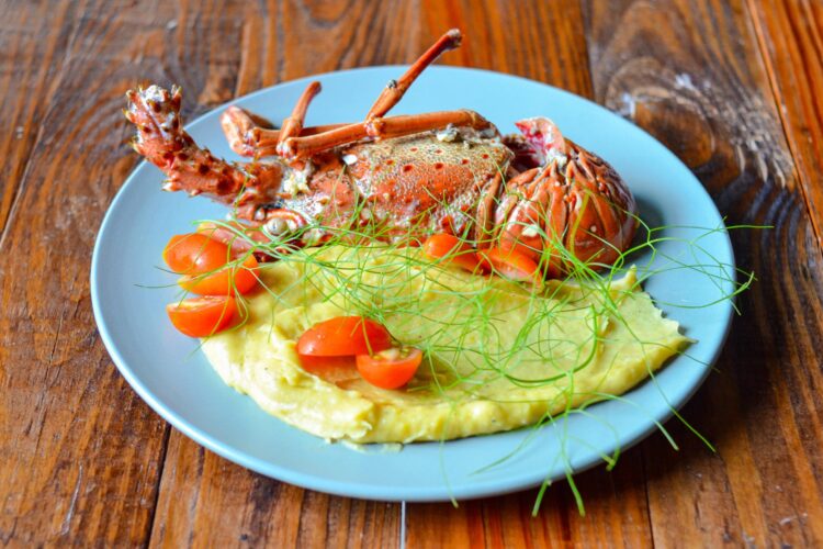 Expert-led Lobster Master Class, offering step-by-step guidance on preparing and cooking fresh lobster, including cleaning, seasoning, and plating techniques for a gourmet seafood experience.